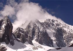 玉龙雪山