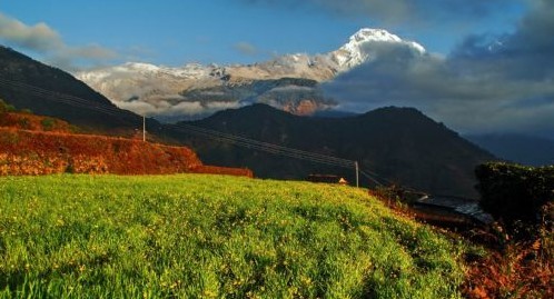 尼泊尔雪山：众神的白色座椅图片