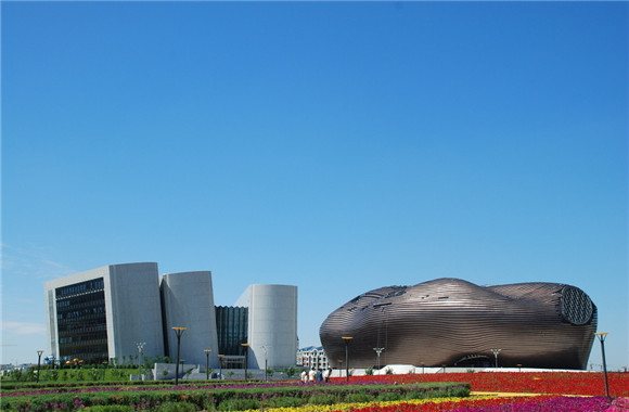 鄂尔多斯旅游概况_北京中国国旅